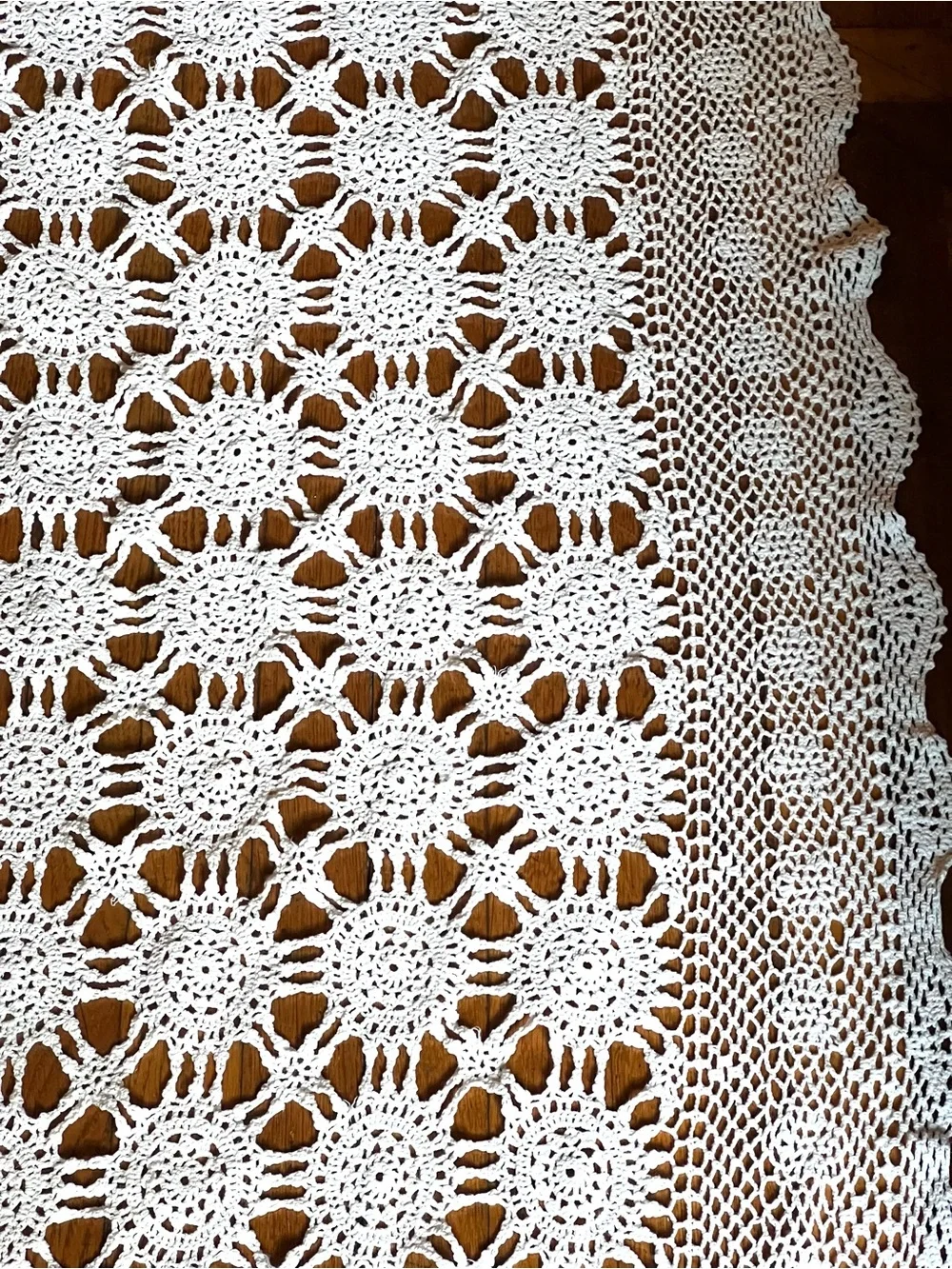 Handmade hand crouched
